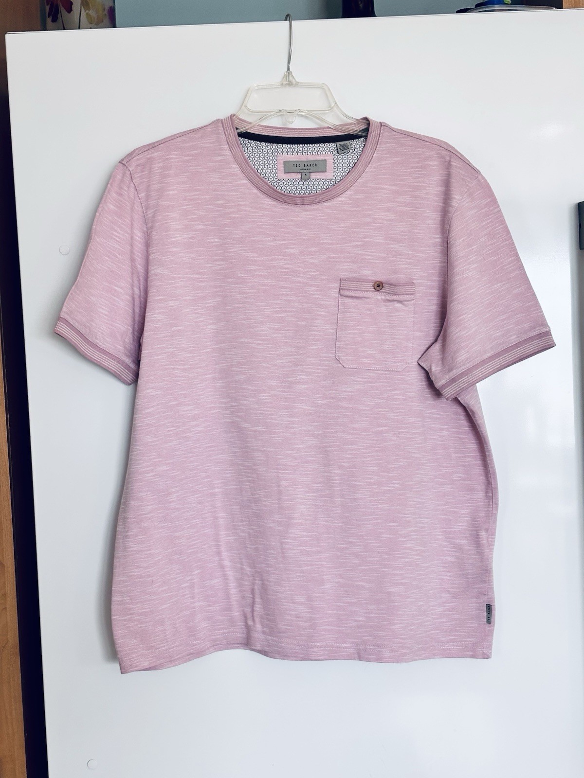 Ted Baker London Dusty Pink Pocket Ringer T-Shirt EUC Size Large gallery
