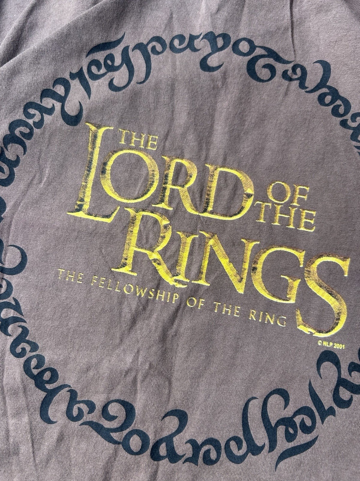 Vintage 2001 Lord Of The Rings The Fellowship Of The Ring Size Large gallery