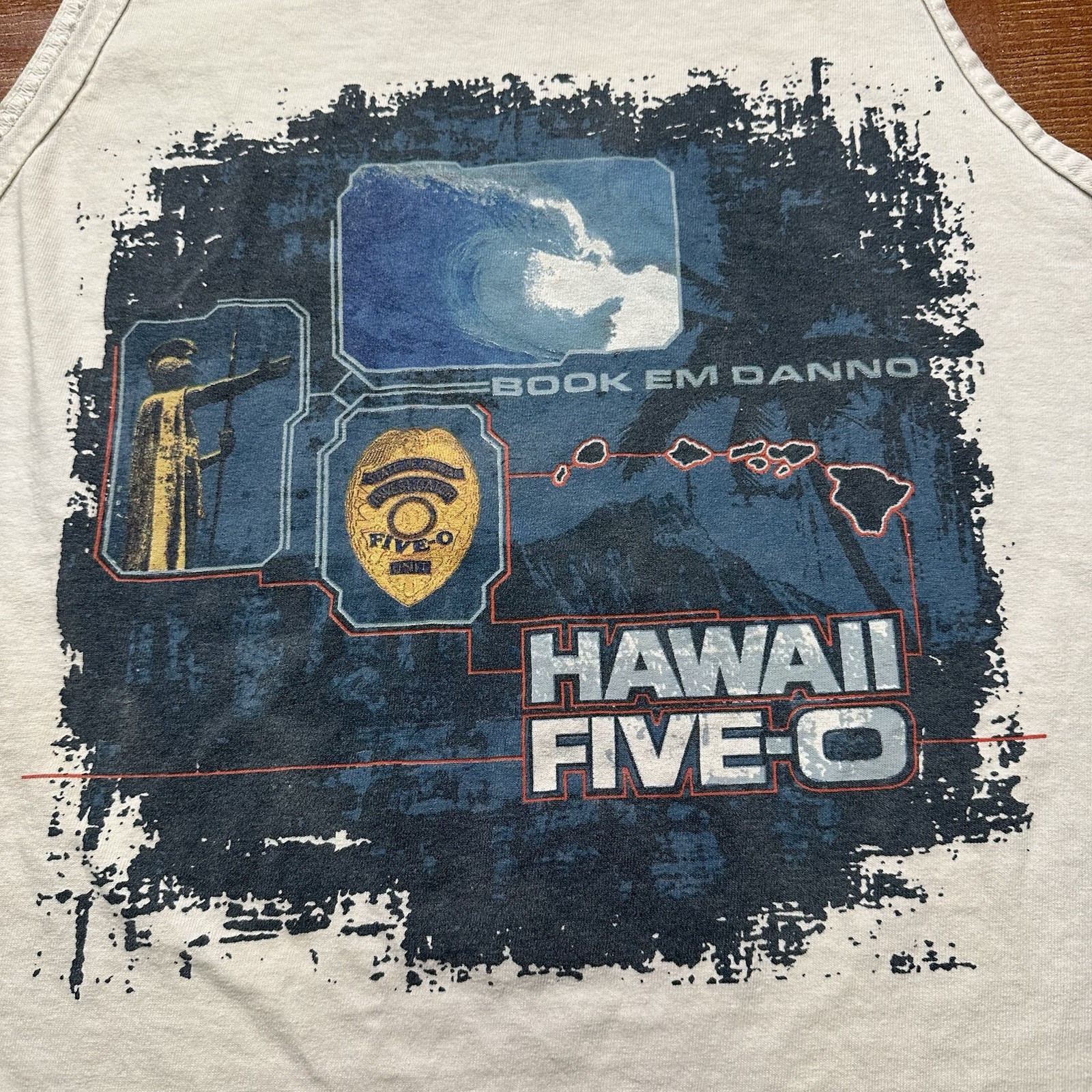 Vintage Hawaii Five-O Tank Top Men M White Beach Retro TV Series Show VTG Police gallery