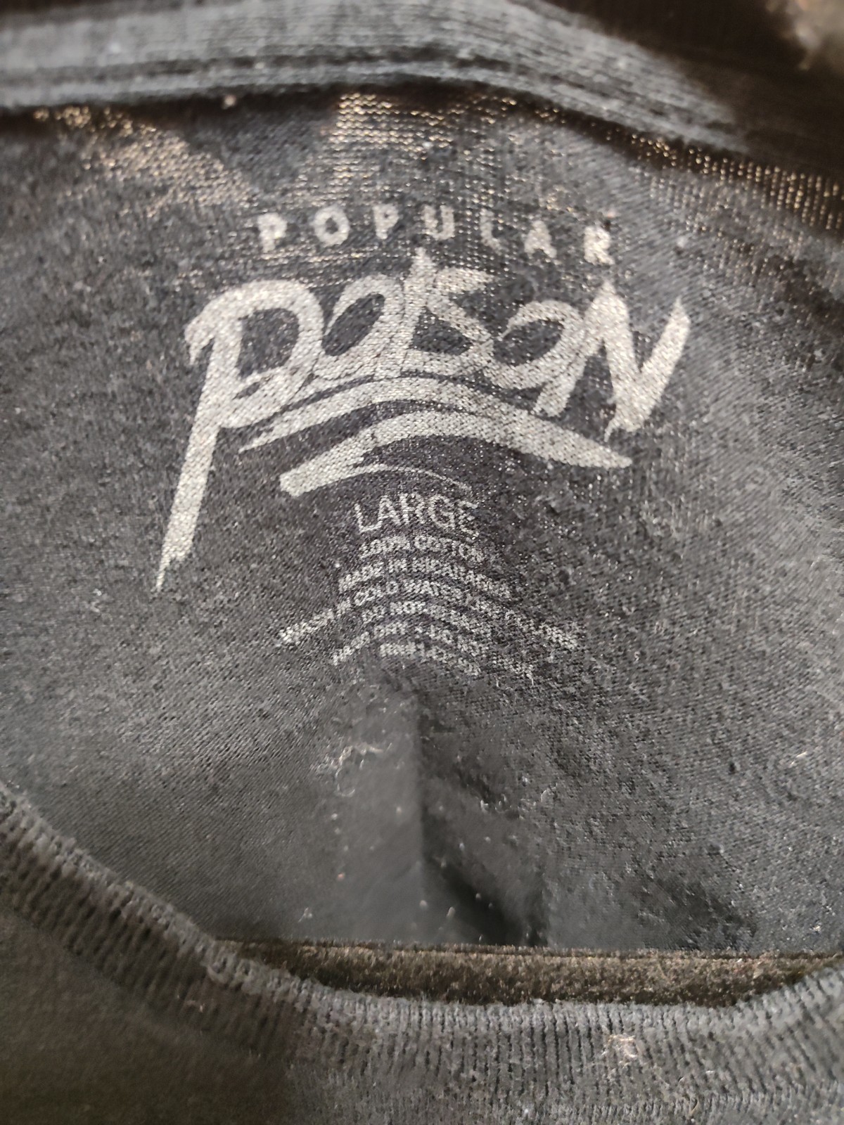 Popular Poison Second To None Black Graphic Tee with Blue,Pink,White Print Tokyo gallery