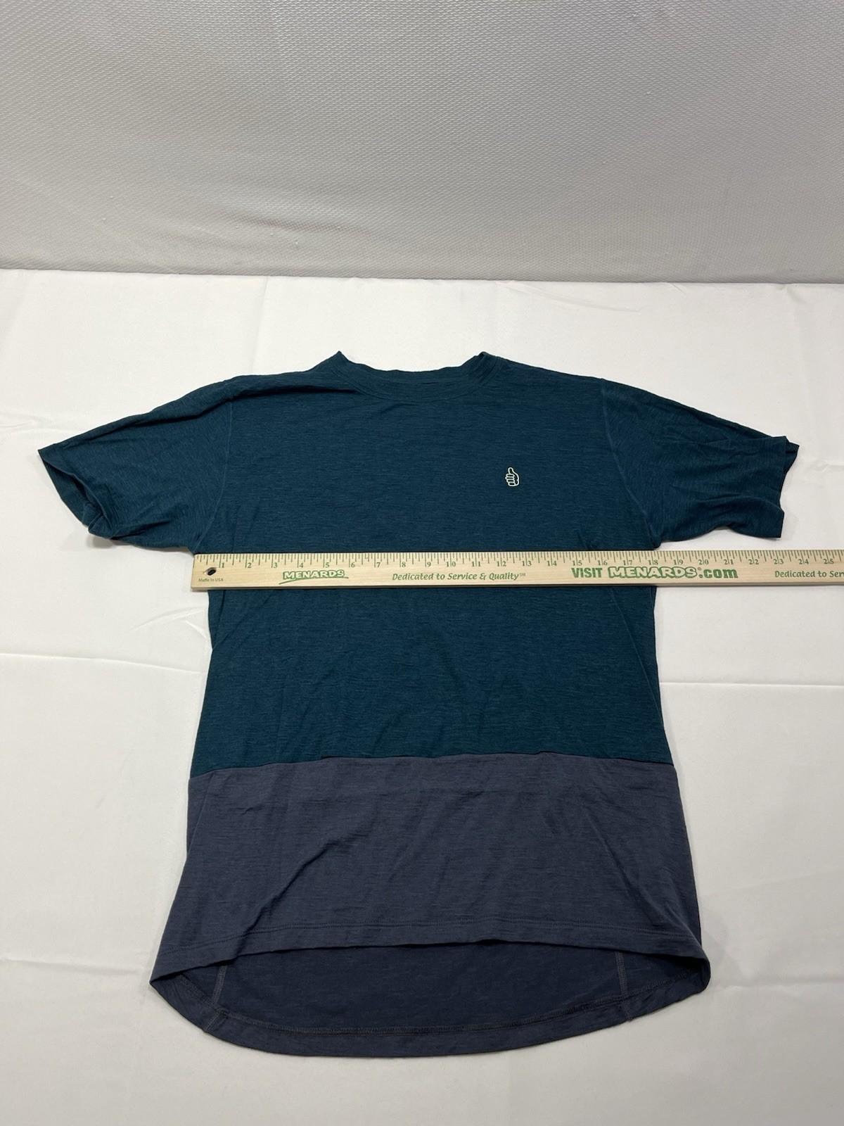 Men’s Small Superlight T-Shirt 110 GRMerino Wool Two Tone Blue Gray Color Block gallery
