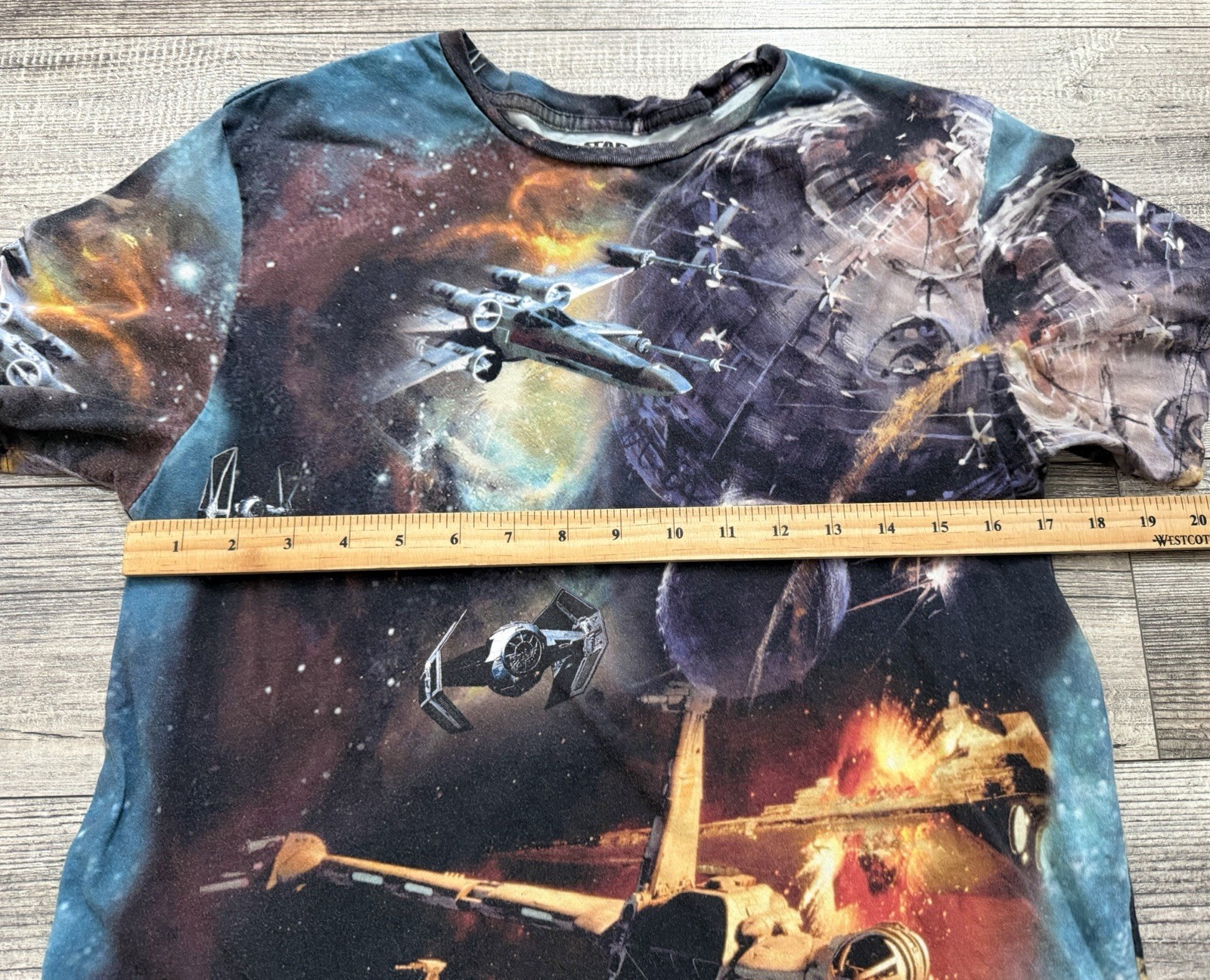 Star Wars x On the Byas Shirt Mens Large All Over AOP Death Star X Wing Falcon gallery
