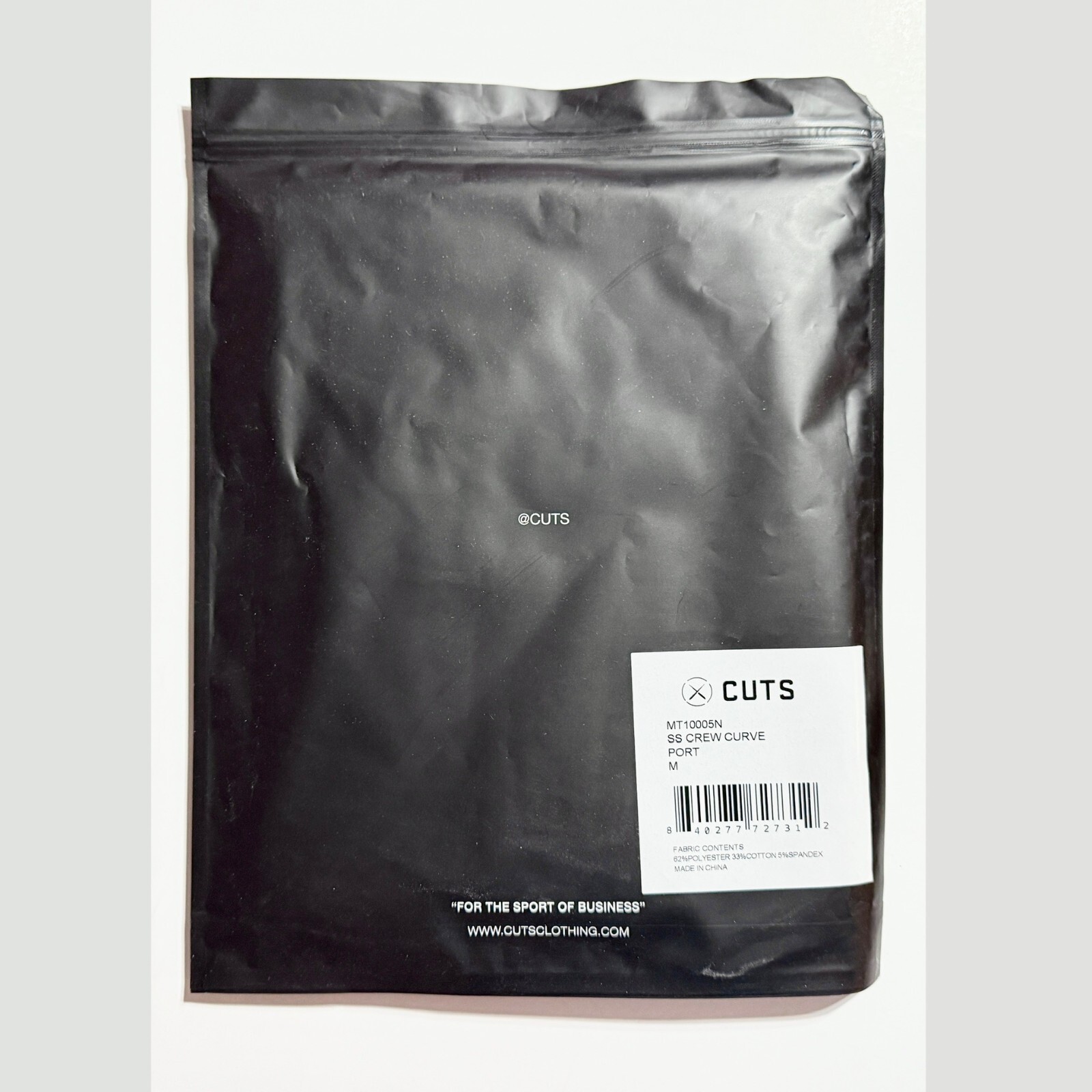 CUTS AO Curve-Hem Tee - Men's Medium - Black gallery