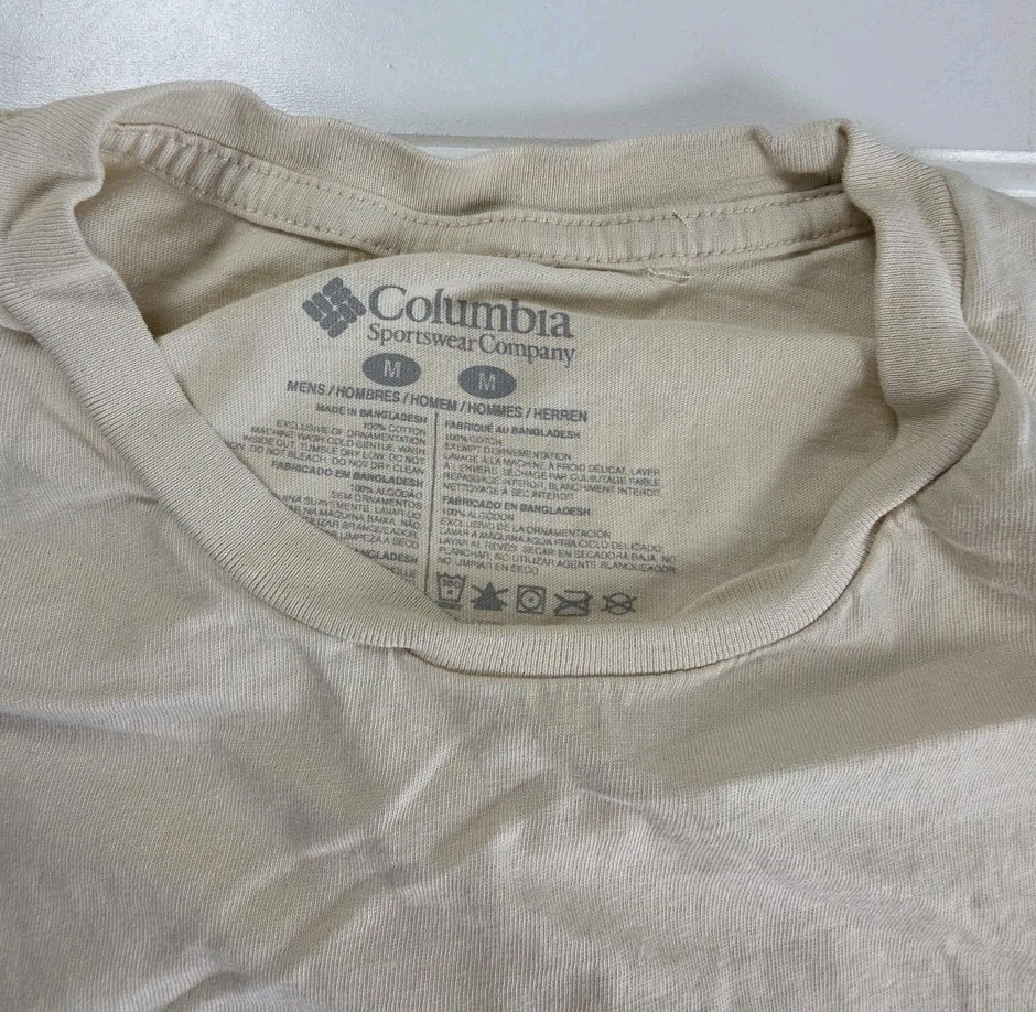 Columbia Men's Medium Short Sleeve Bear Graphic T-Shirt Black Outdoors Hiking gallery