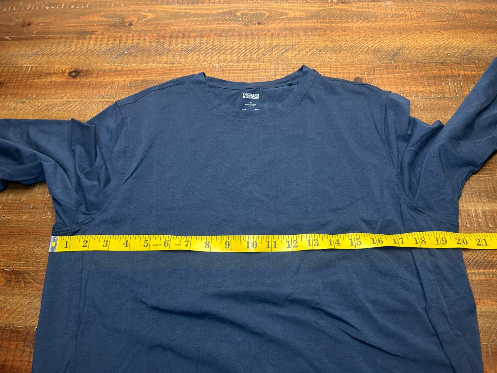 Orchard & Broome Peru Pima Cotton Stretch Tee Medium Navy Blue Designer gallery