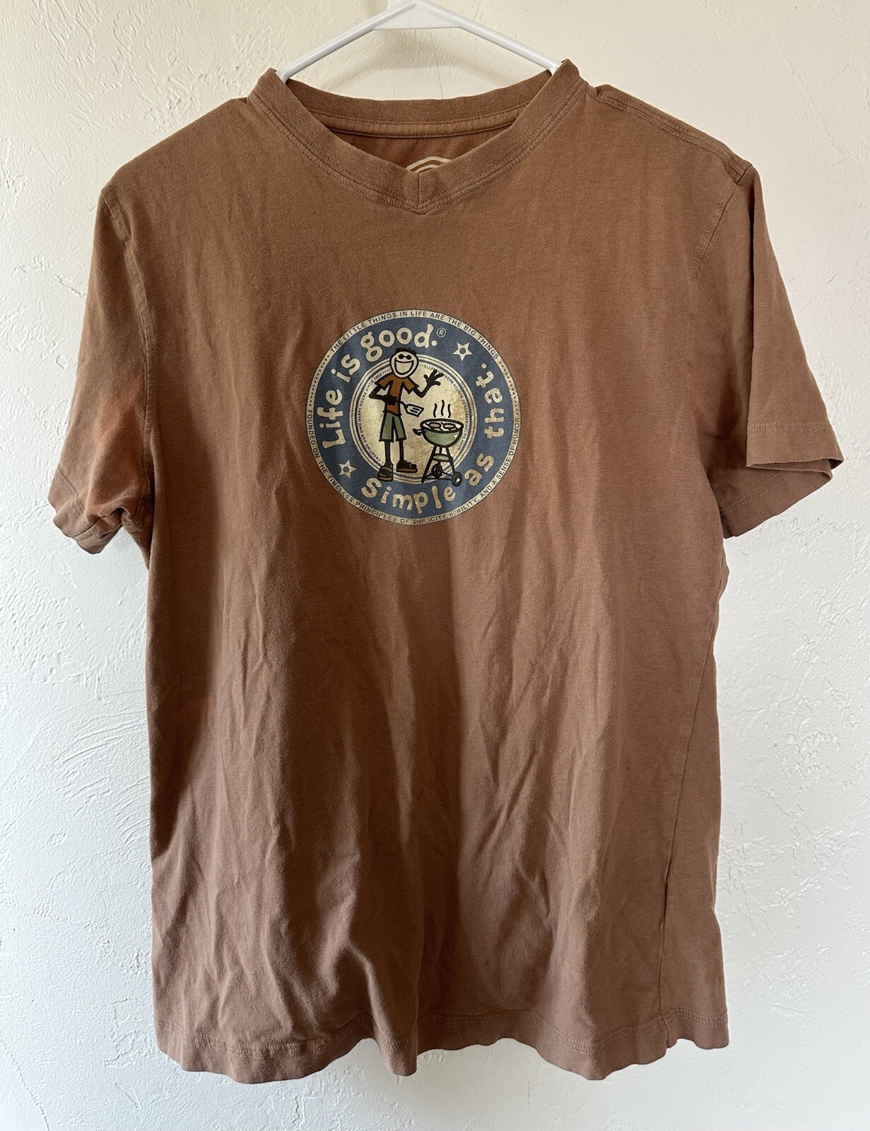 Life Is Good men’s V neck tshirt size S semi-fitted GUC gallery