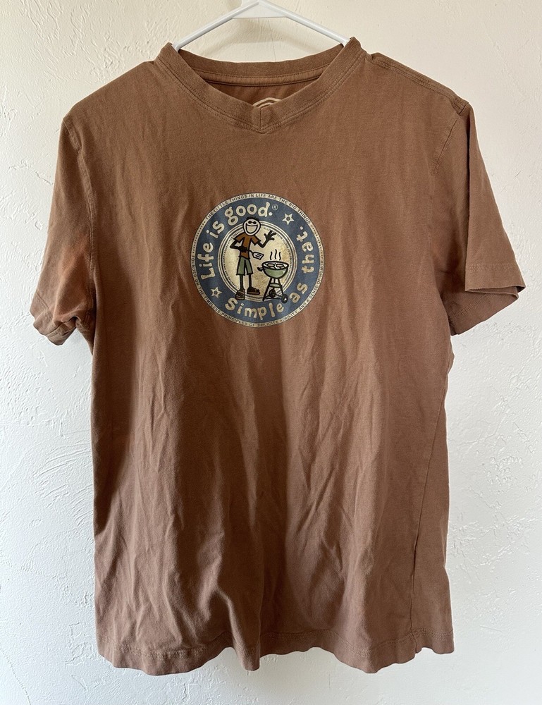 Life Is Good men’s V neck tshirt size S semi-fitted GUC