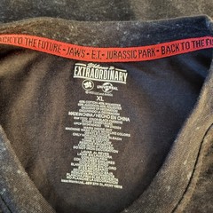Universal Studios XL Extraordinary Movie Mashup T-Shirt Jaws Jurassic Park ET