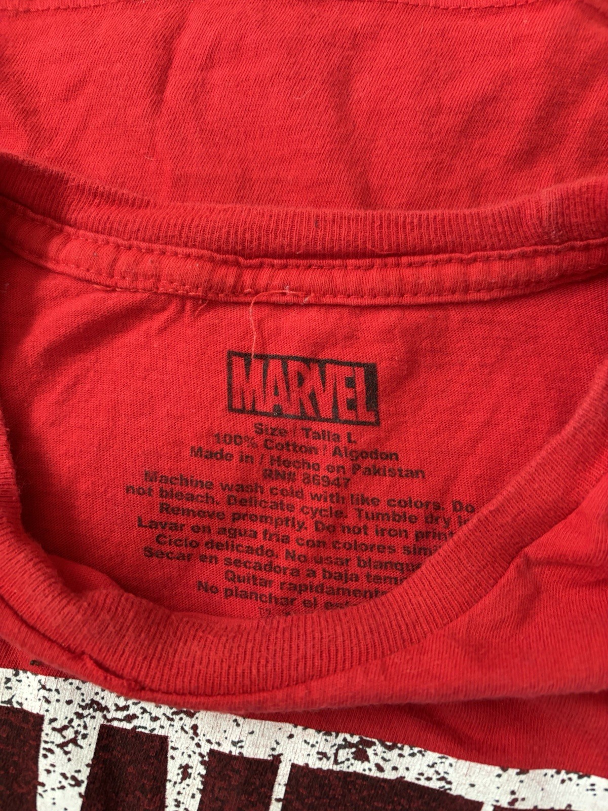 Marvel Tee Shirts. 2 Size M. 3 Size L All with Stain On Them See Photos gallery
