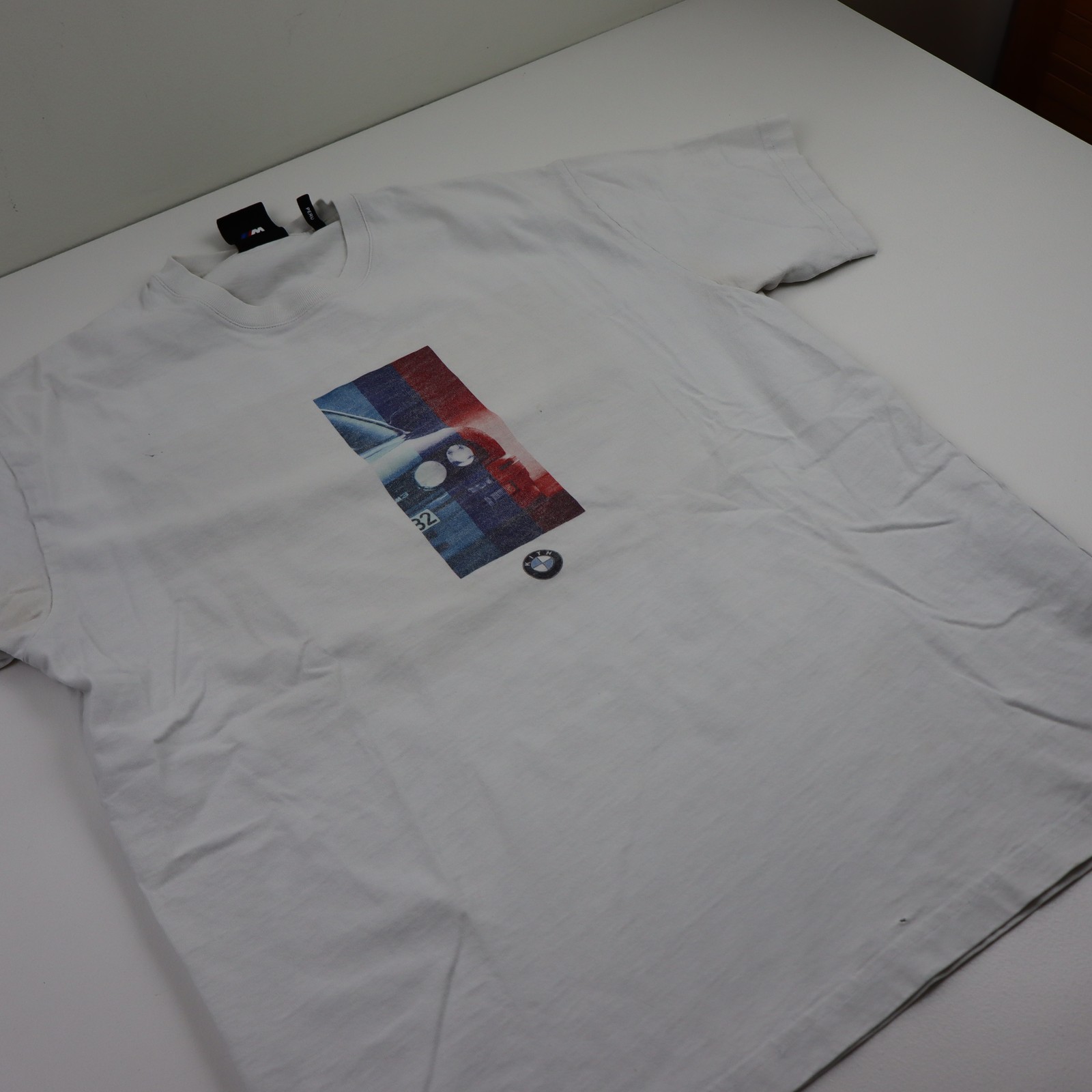 Kith BMW Motorsport Shirt Mens Medium White E30 M3 Racing Graphic Tee Collab gallery