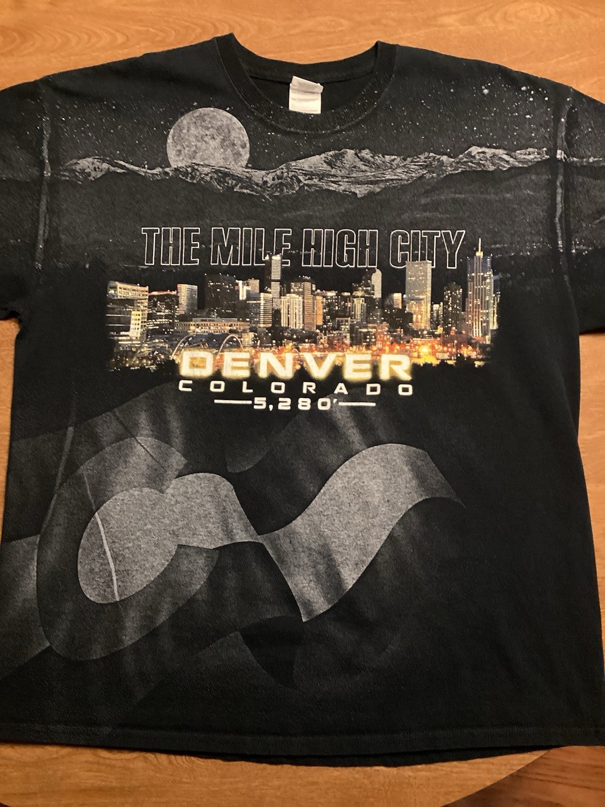 Vintage Y2K Denver 5280 Mile High City AOP Shirt Size XL gallery
