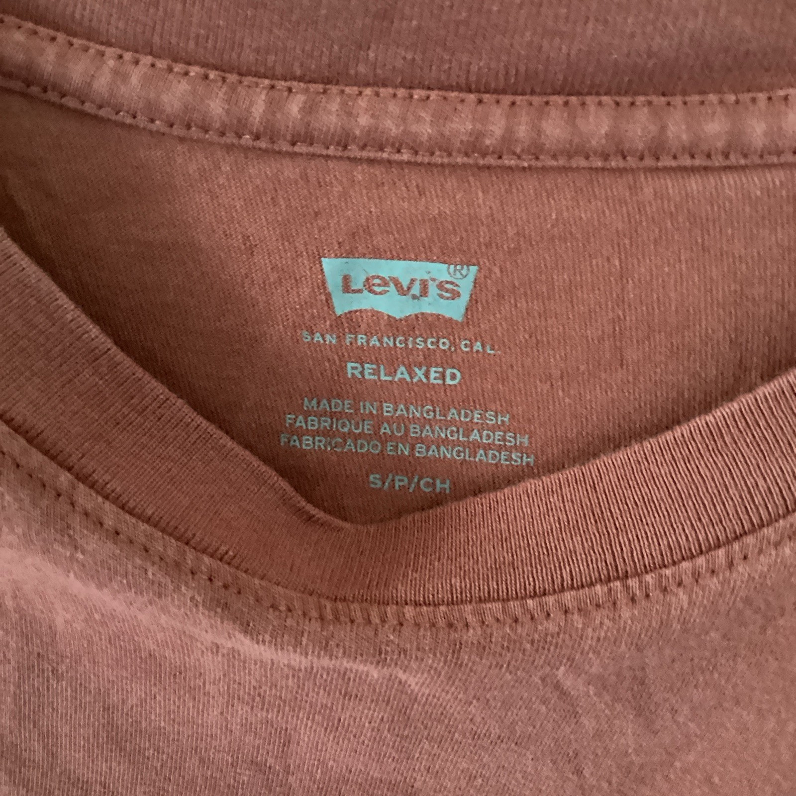 Levi's Relaxed Fit Logo Graphic Crew Neck T-Shirt Mens Red/Green Sz S gallery