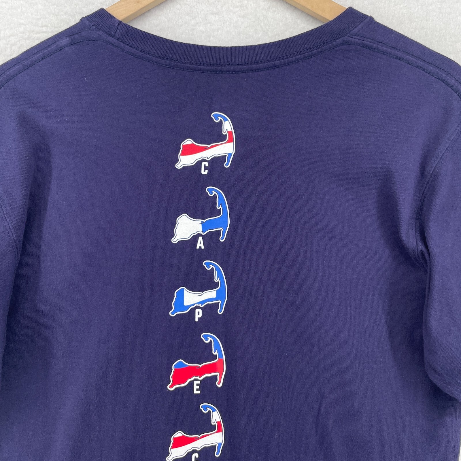 CAPE COD Shirt Mens M CUFFYS Mass MA Nantucket Marthas Vineyard Nautical Blue gallery