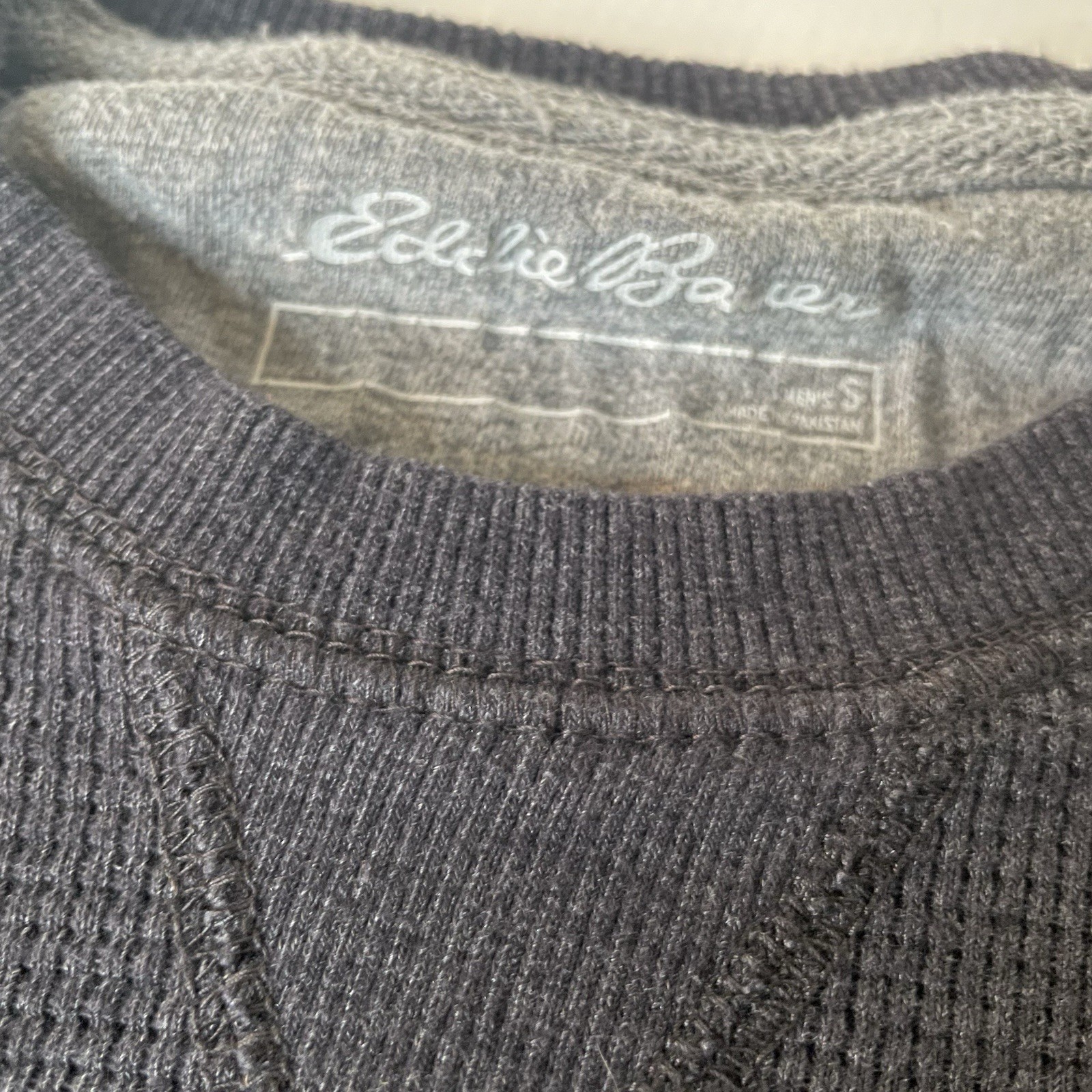 Eddie Bauer Men's Blue Waffle Knit Long Sleeve Crew Neck Logo T-Shirt Size S gallery
