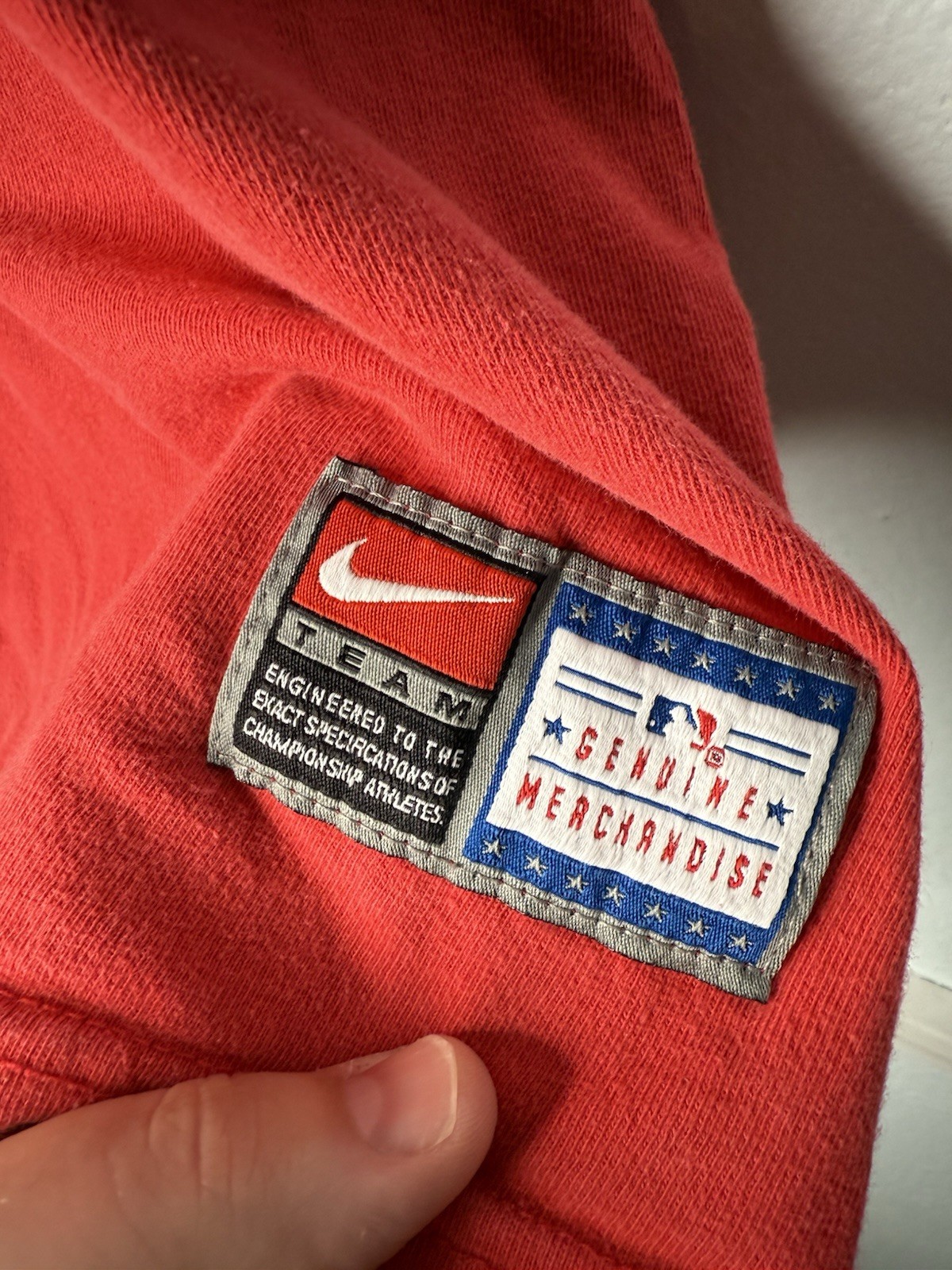 Nike Mens Cincinnati Reds XL Baseball Heavyweight Embroidered T Shirt Y2K Mr Red gallery