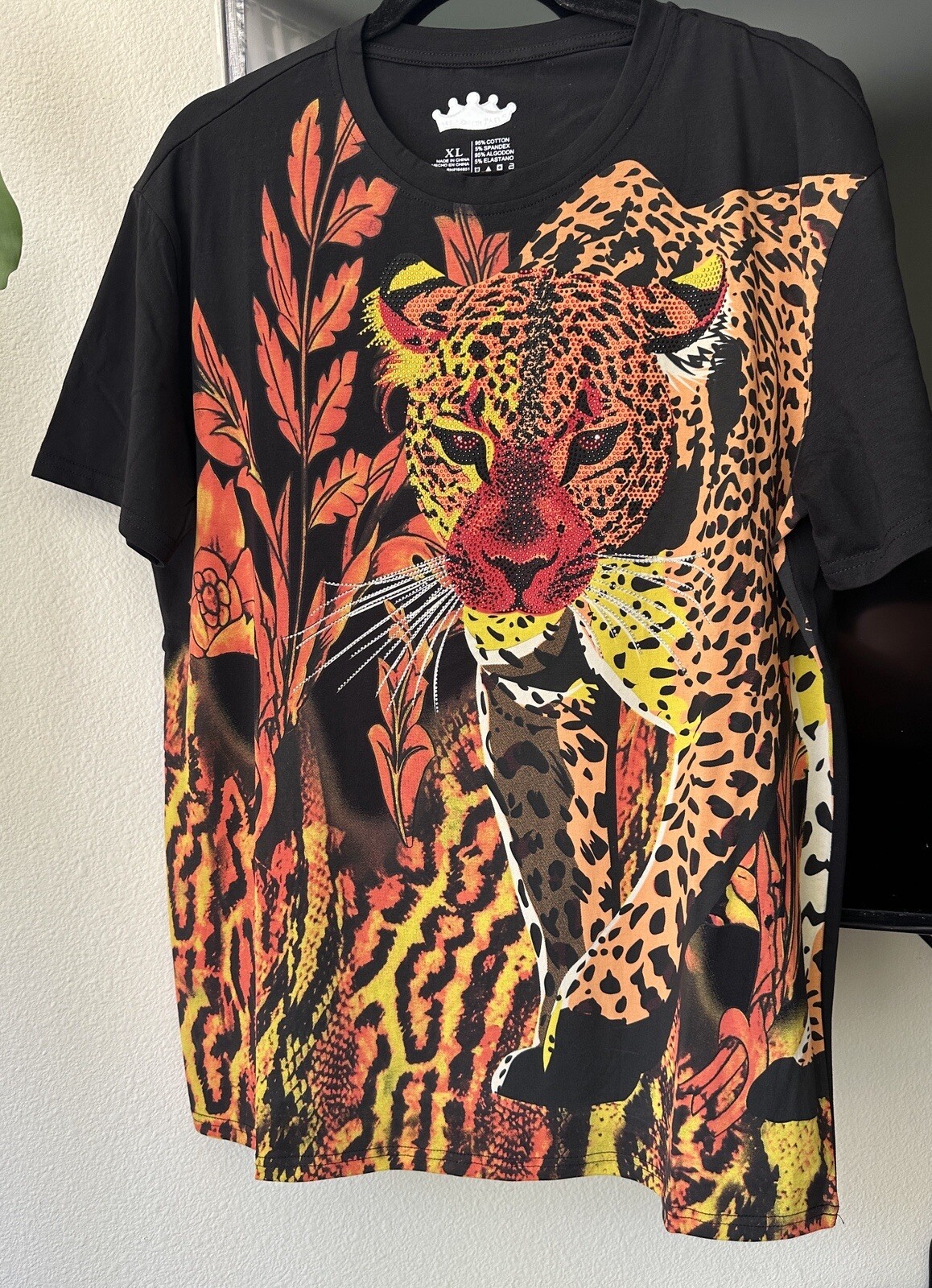 Heads or Tails Men’s Rainstones Beaded / Black / Tiger T-shirt Size XL gallery