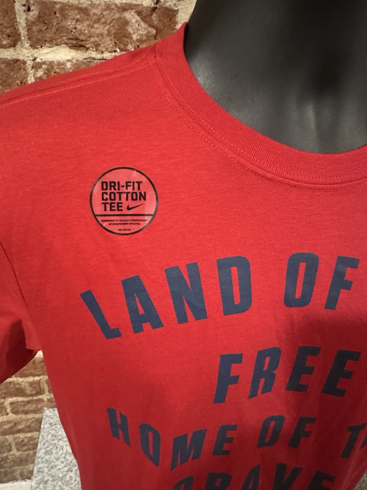 Nike Dri-Fit Land of the Free Home of the Brave Cotton Blend T Shirt Mens Small gallery