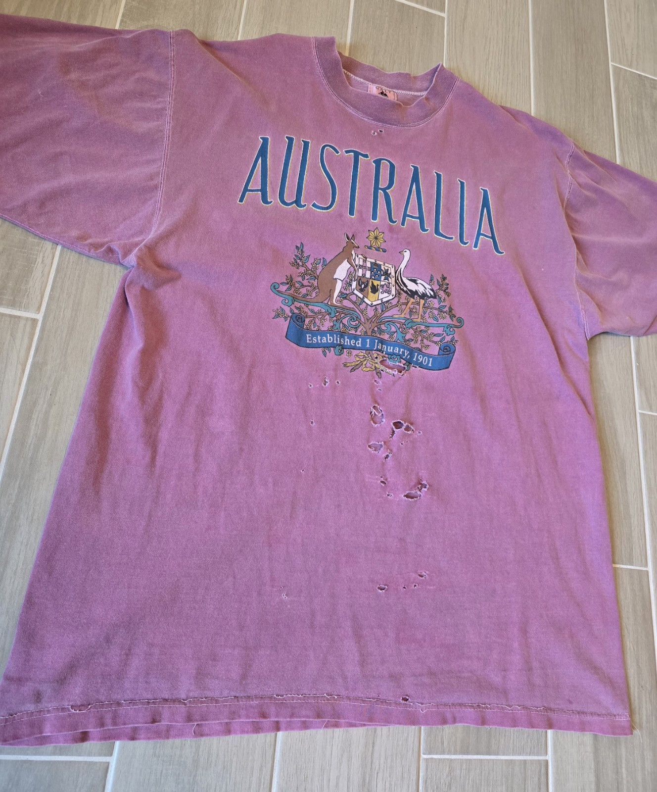 Vintage Galt Sand Australia Distressed Purple Mens XL Short Sleeve T Shirt Faded gallery