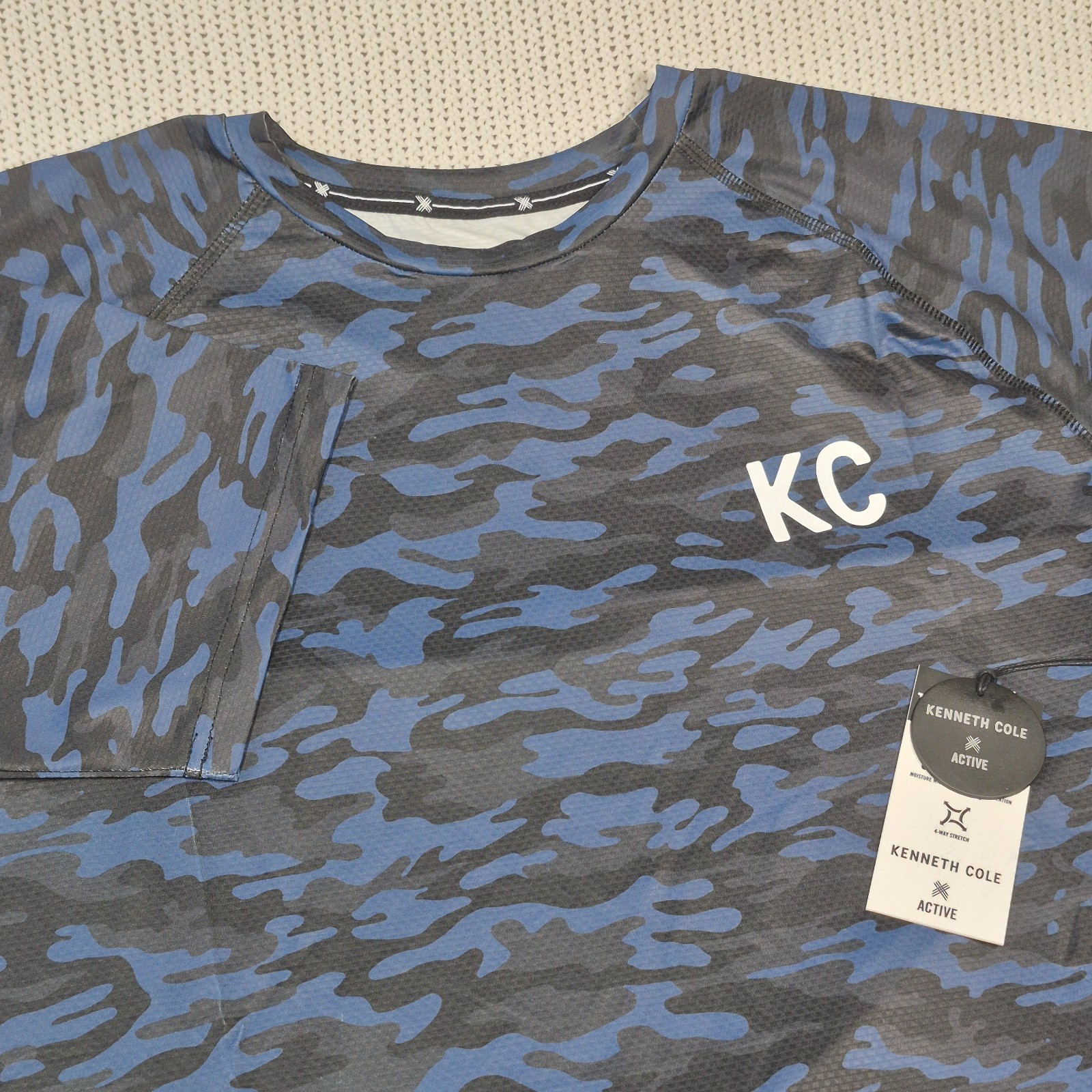 Kenneth Cole Men's Active Tech Shirt S/S Stretch Breathable Soft Navy Camo gallery