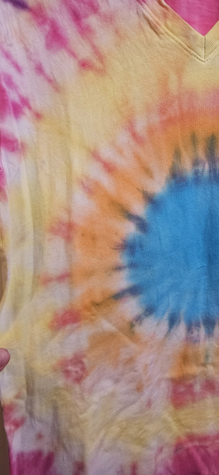 Handmade Tie Dye V‑Neck T‑Shirt Men’s Size M Boho Streetwear Festival Top gallery