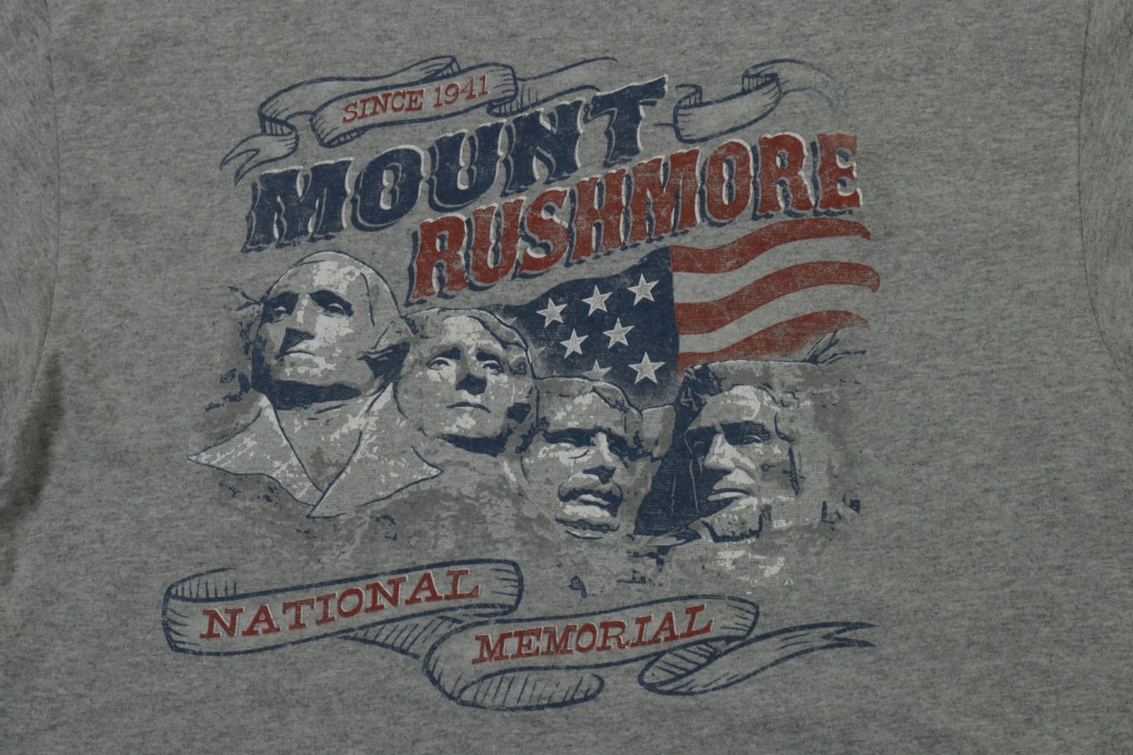 Delta Shirt Mens L Gray Mount Rushmore National Memorial Flag USA Graphic Tee gallery