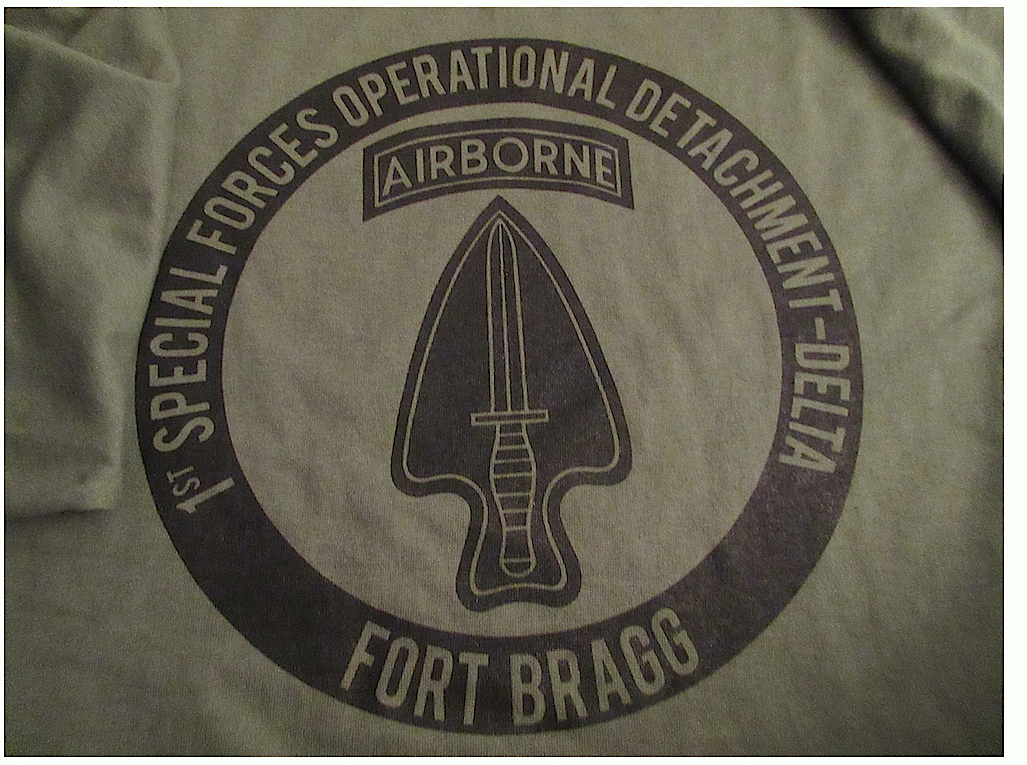 Delta Force Airborne (1st SFOD-D) Fort Bragg Silk-Screened T-Shirt MEDIUM Cotton gallery