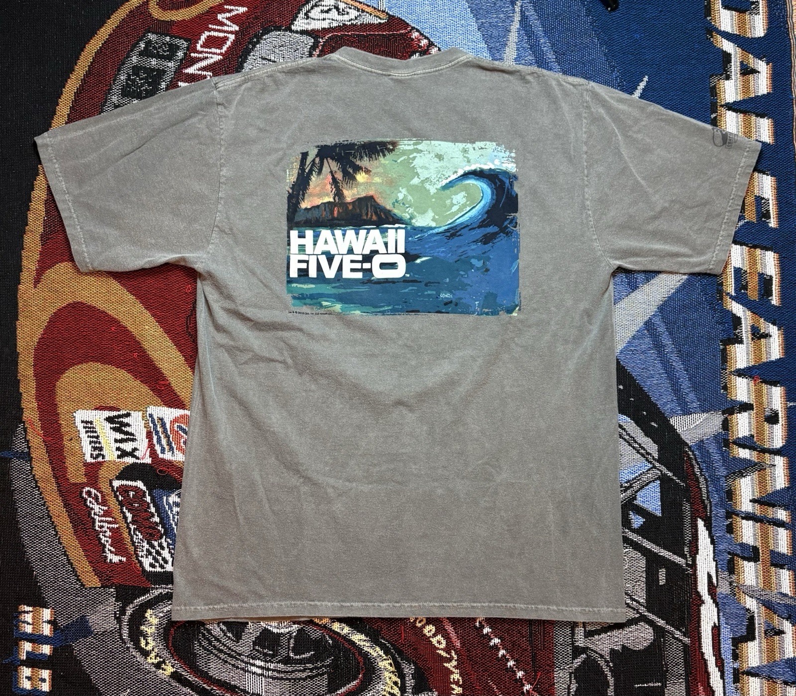 Hawaii Five-O Shirt TV Promo Crazy Shirts Men’s Large Dyed Gray Wash