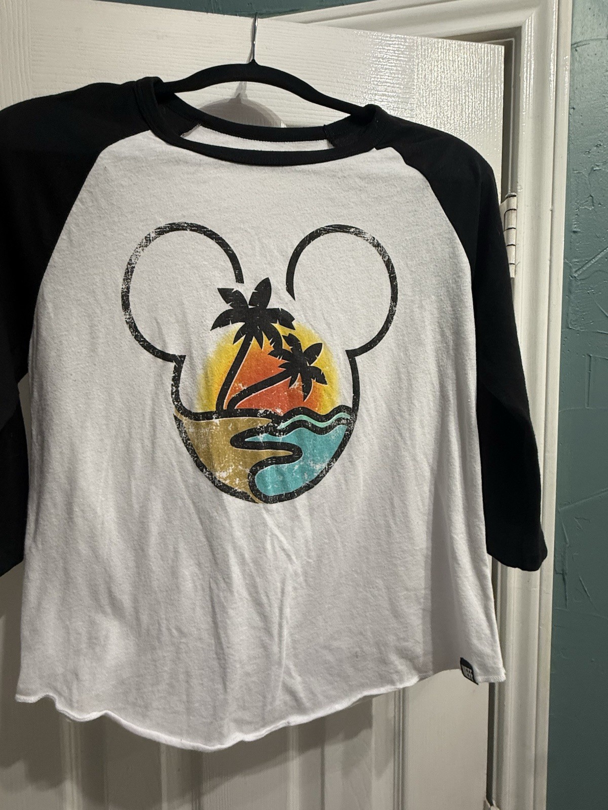 Neff x Disney Mickey Mouse Floral Men’s White T-Shirt Large Short Sleeve Graphic