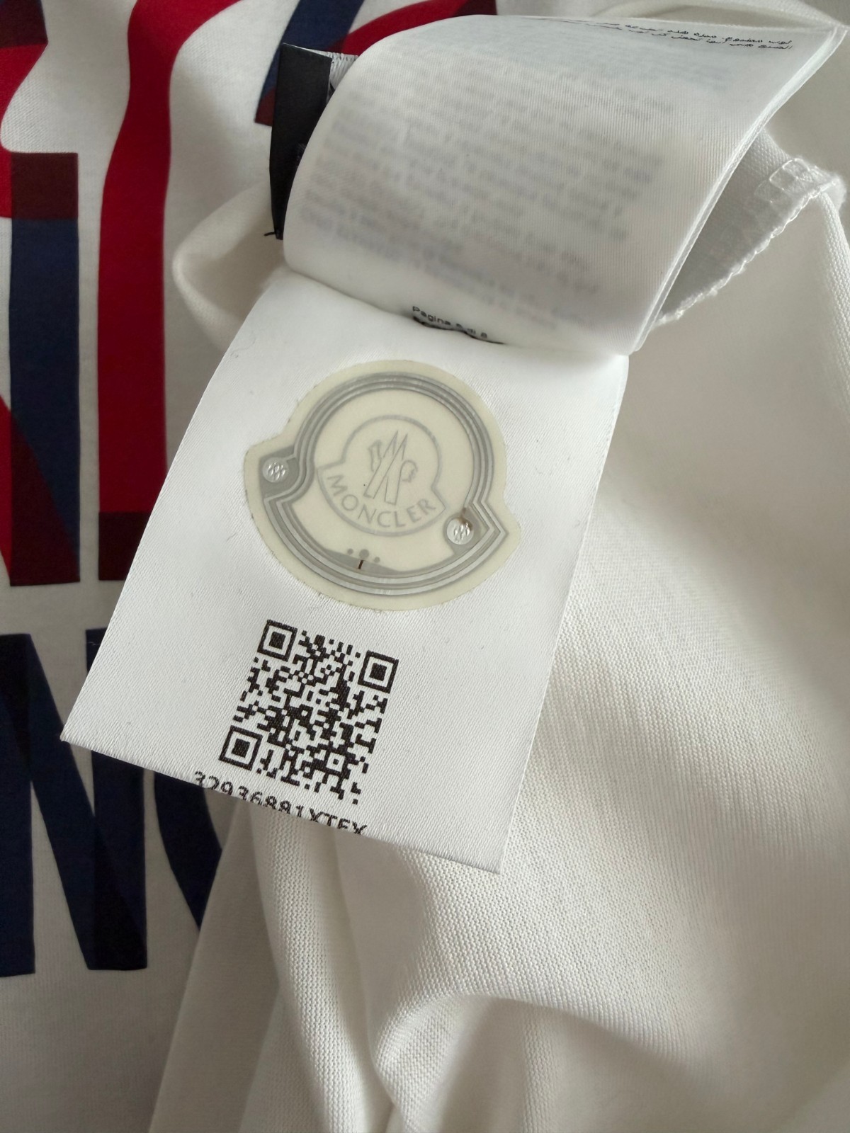 Moncler Logo T-shirt in size 2/Medium; Men's, excellent condition gallery