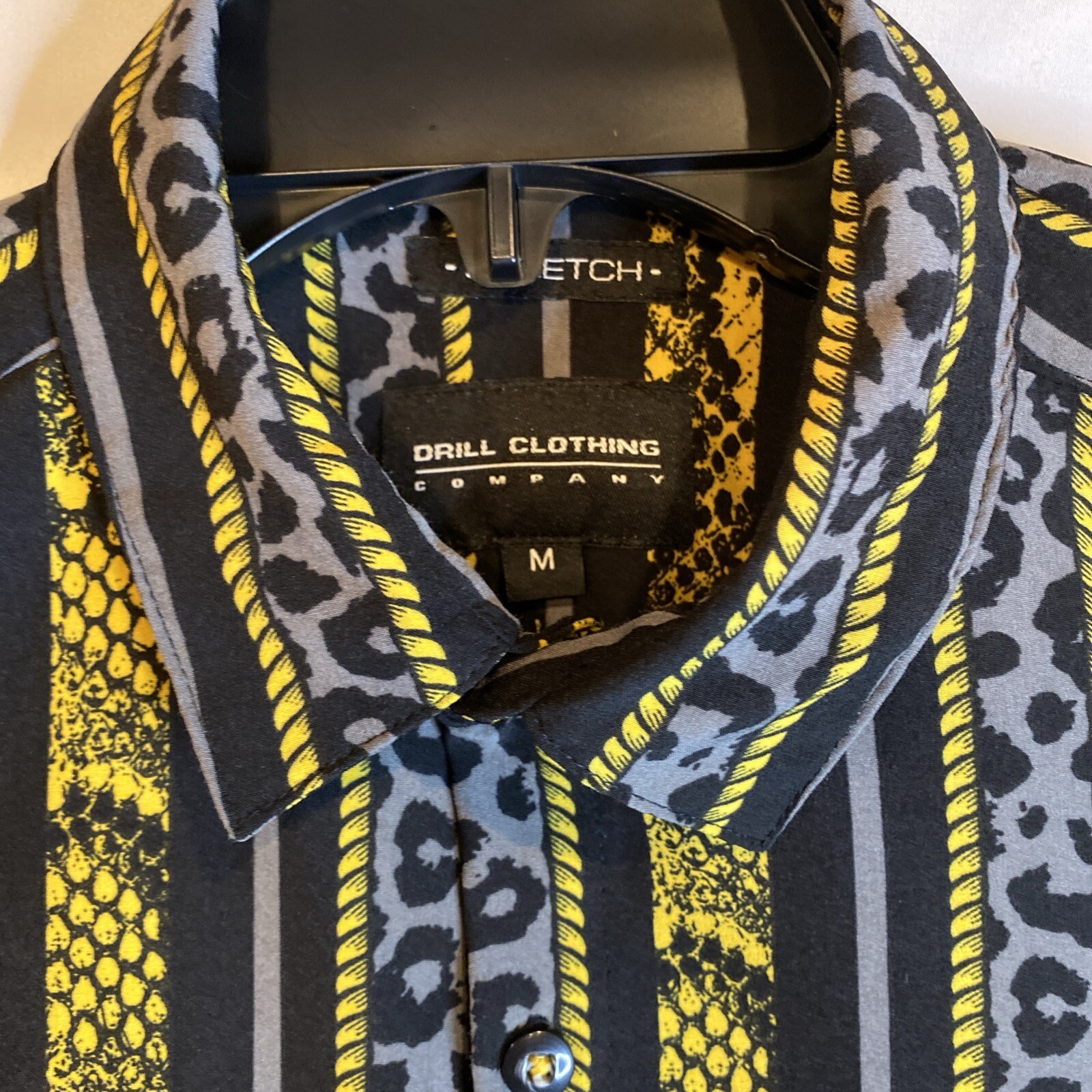 Stretch Drill Clothing Animal Print Mens Dress Shirt Black Yellow Grey Size M gallery