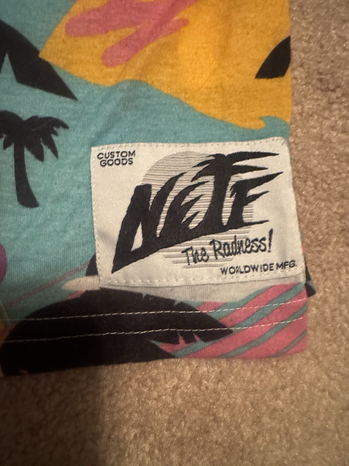 Neff Palm Tree Graphic Tank Top Large Retro BeachStreetwear gallery