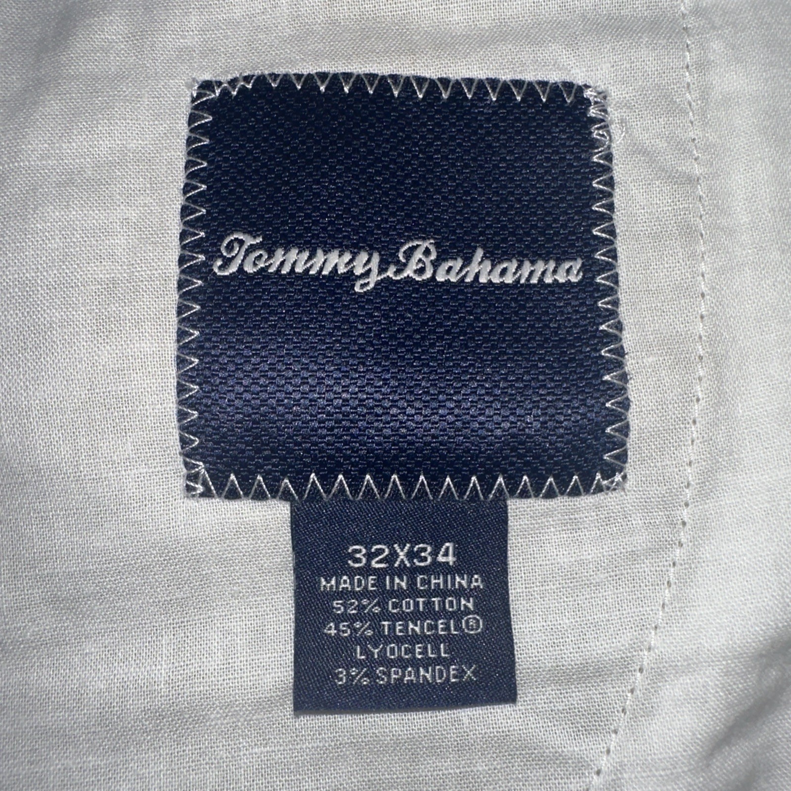 NWT Tommy Bahama Bryant Men’s 32x34 Flat Front Khakis $118 Style t1957 gallery