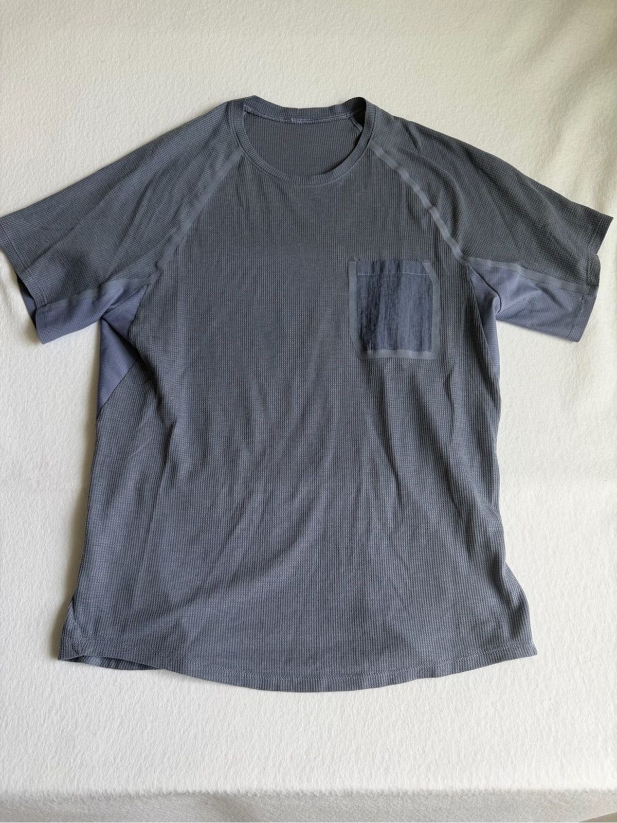 Lululemon Ventilated Hiking Short Sleeve Shirt Gray Men’s Medium gallery