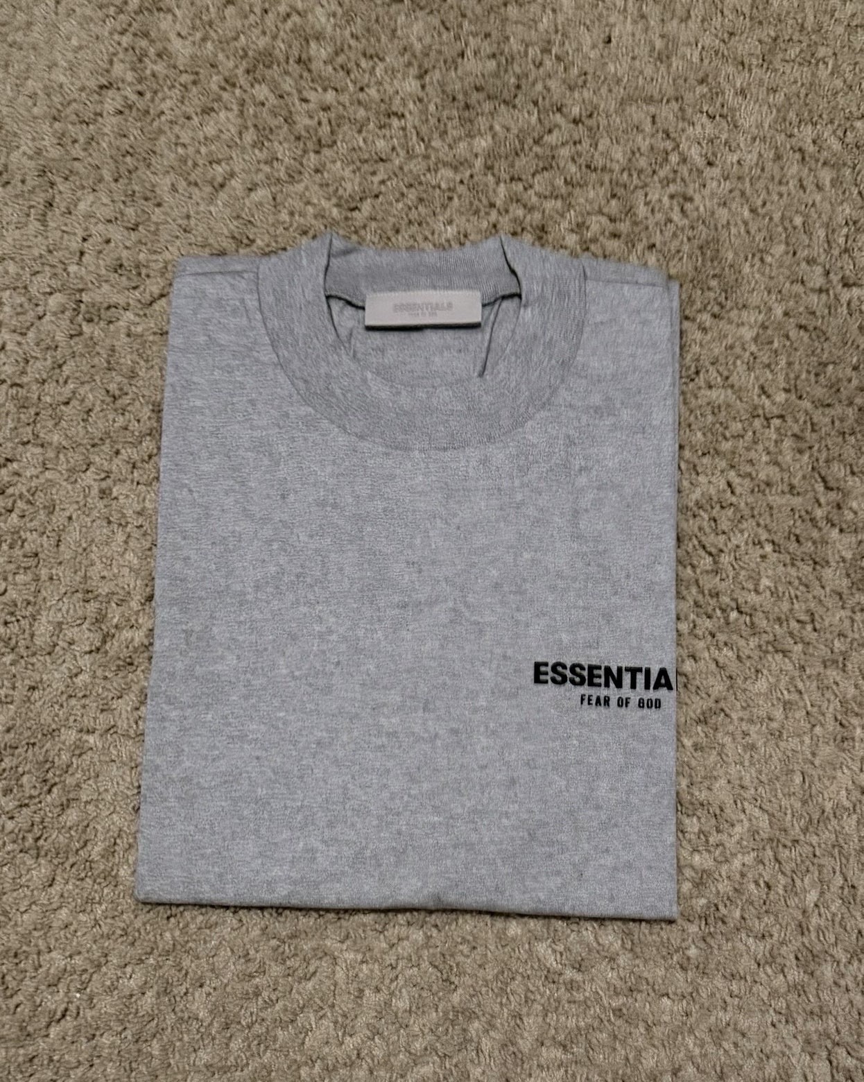 Essentials Fear of God ESSENTIALS Gray Logo Crew Neck T-Shirt Men’s L gallery