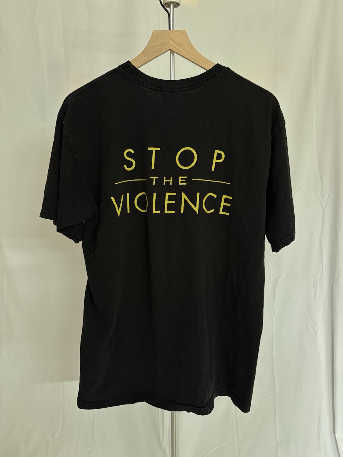 Obey Stop The Violence Graphic Print T-Shirt Black Yellow Men’s Large Crew Neck gallery
