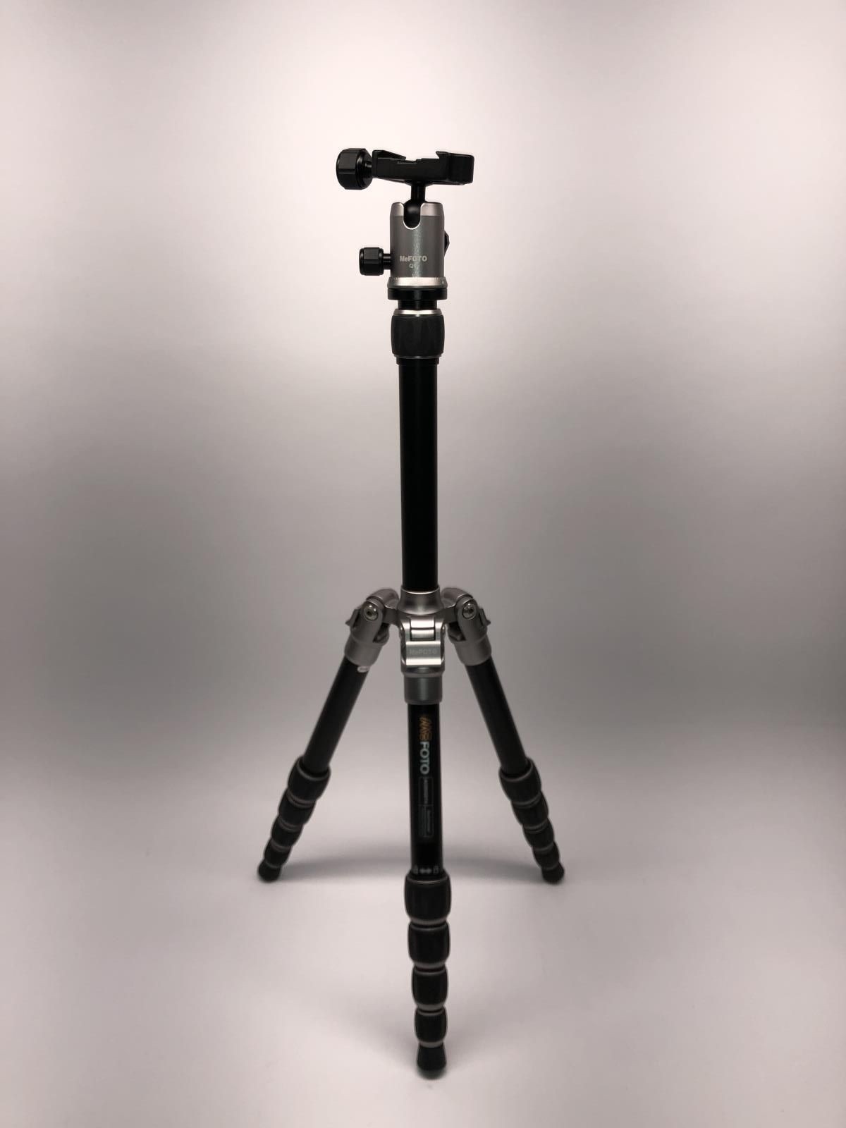 MeFOTO A0350Q0TA BackPacker Aluminum Travel Tripod with Q0 Head  – VGC