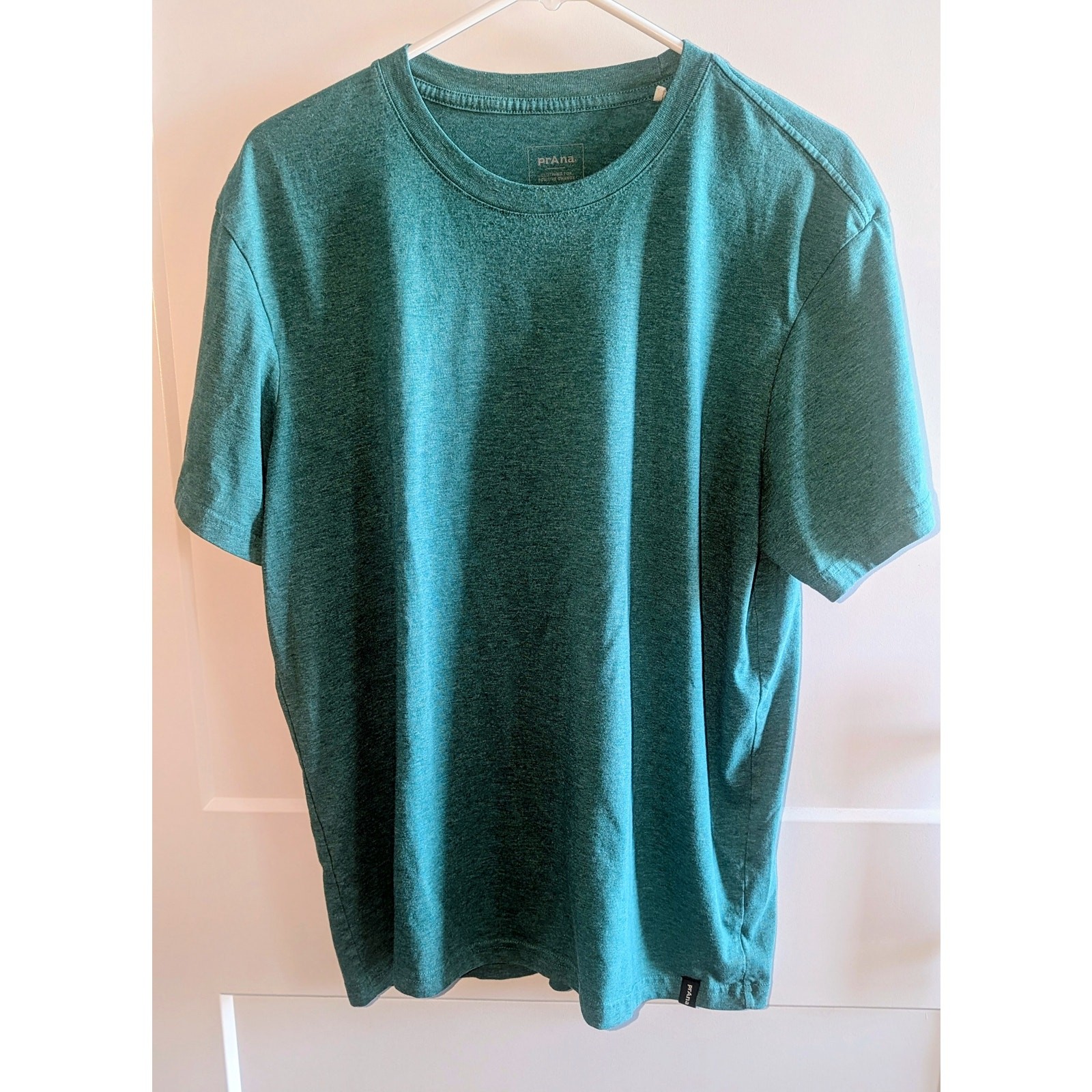 Mens prAna Organic Cotton Blend HeatherTeal Crewneck T-Shirt Large Fair Trade gallery