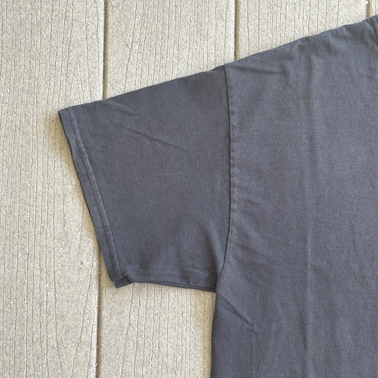 Vintage Gildan 1954 Chevy 3600 Graphic T Shirt Mens Black Faded Pickup Truck Tee gallery