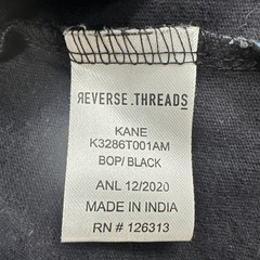 Reverse Threads T-shirt Men XL Black Graphic Print Floral Pocket Logo .#34259