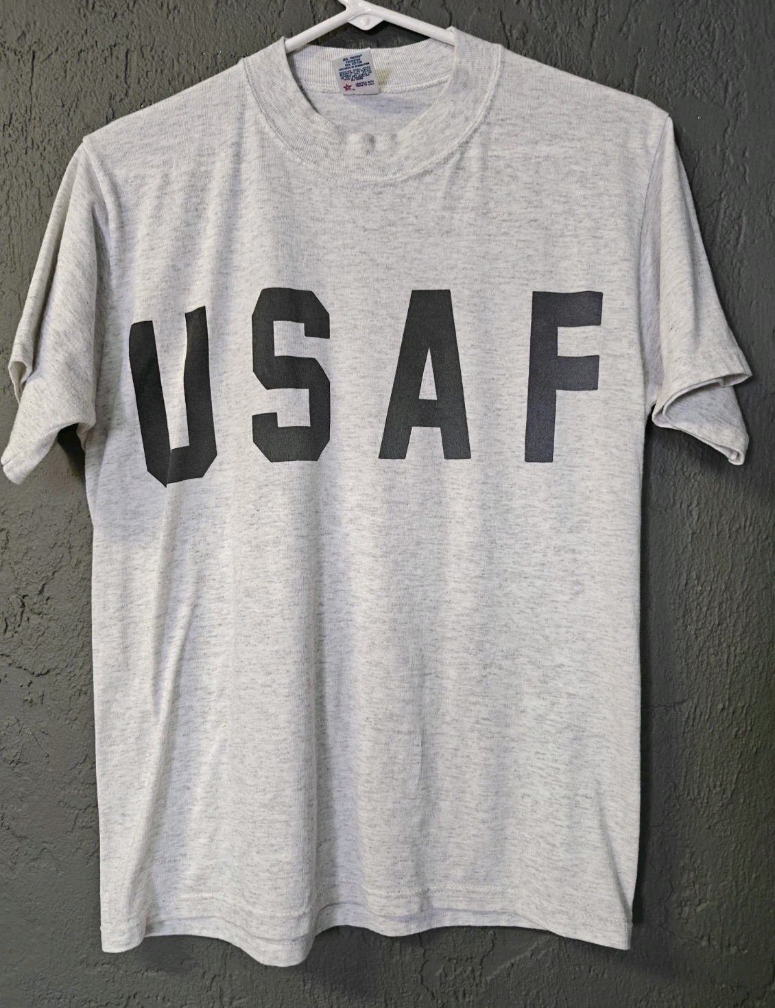 Vintage USAF Air Force Lightning Bolt Training Shirt Single Stitch USA Med GVC