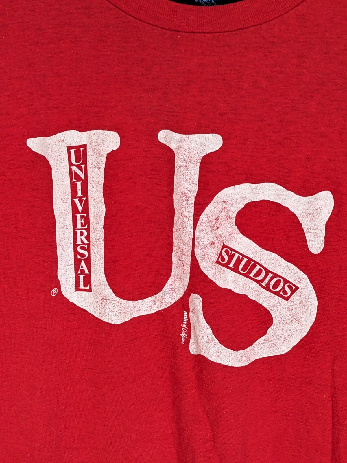 Vintage 70s Universal Studios Movies Promo Adin Of Cali Men L USA Made Red gallery