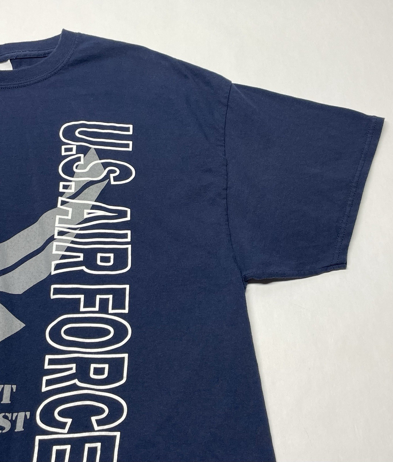 US Air Force Navy Blue Graphic Crew T Shirt The Best Never Rest Sz 2XL Military gallery